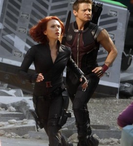 avengers_blackwidow-hawkeye